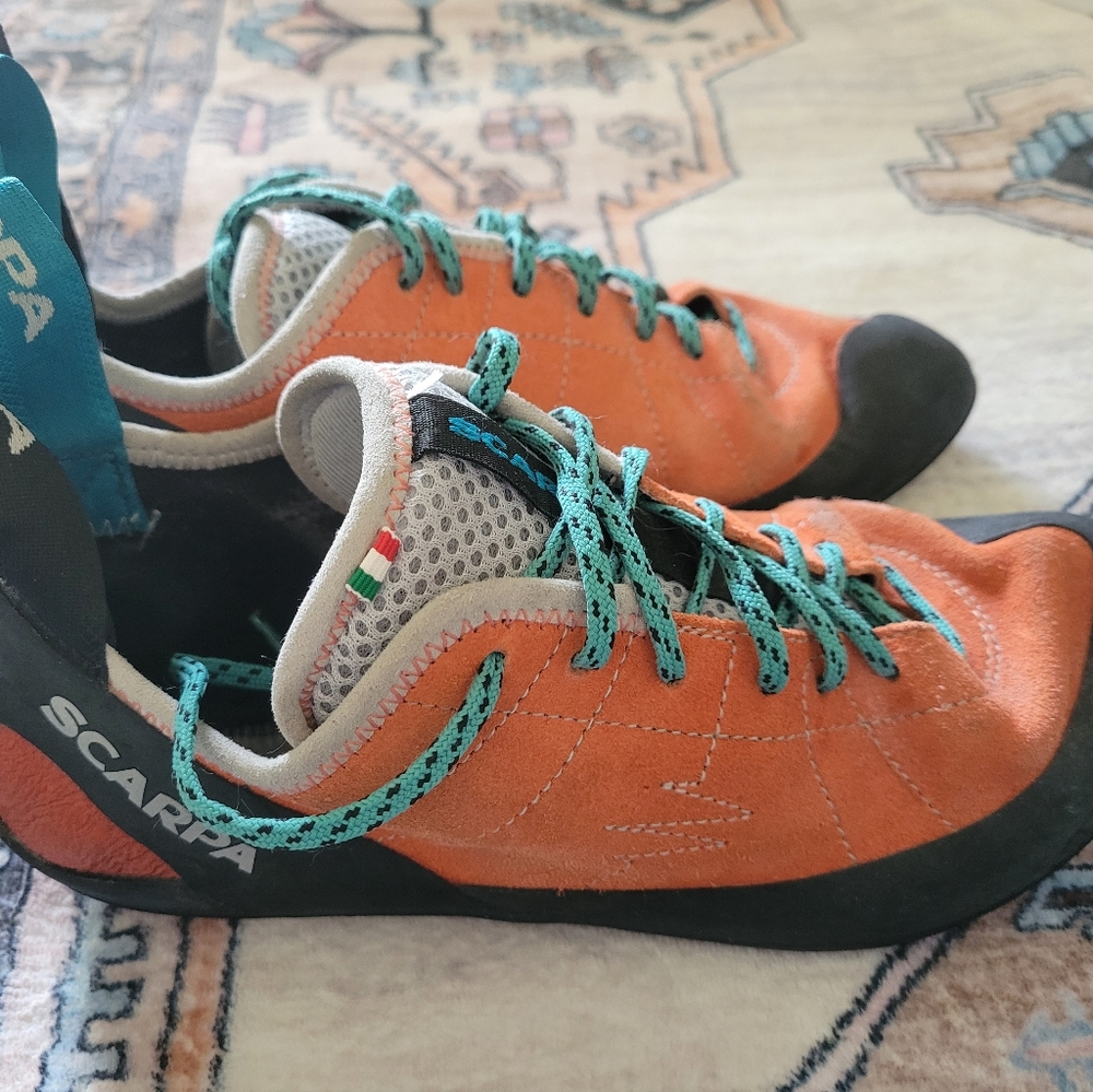 Scarpa Helix Climbing Shoes 40.5